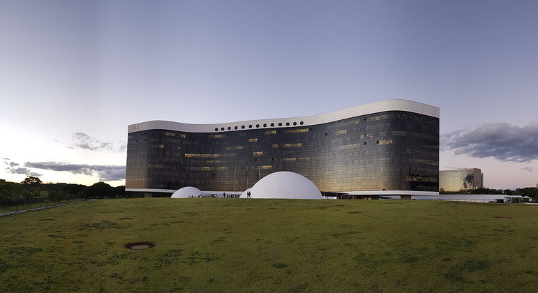 Fachada do Tribunal Superior Eleitoral, em Brasília