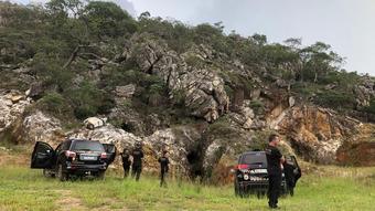 PF interdita extração ilegal de quartzito em Gouveia (MG)