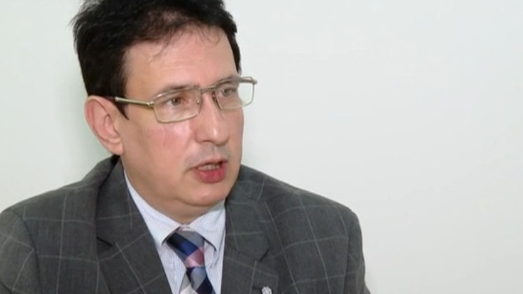 Segundo o advogado Roberto Guastelli, o que causa estranheza é que o irmão de Marcelo não entrou no processo para ser reconhecido como filho também. Ele diz que a Justiça deve investigar o motivo 