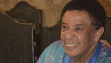 Com covid-19, Agnaldo Timóteo segue em estado grave