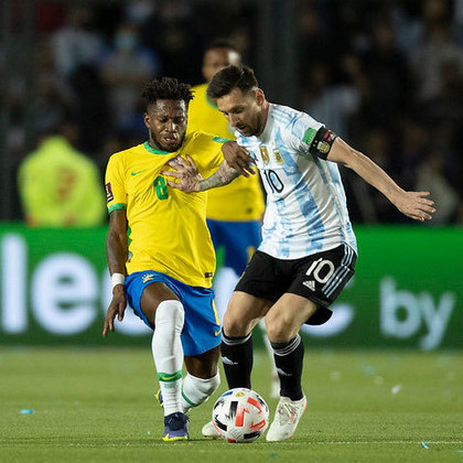 Agora, o grande objetivo de Messi é ganhar uma Copa do Mundo. Em 2014, ele foi eleito o craque da competição, mas a Argentina ficou com o vice, após perder de 1 a 0 para a Alemanha, na final, em pleno Maracanã. 