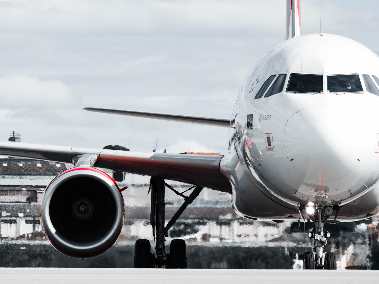 AirHelp: aumenta número de passageiros afetados por voos cancelados