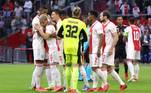 Ajax 2x0 BesiktasEm jogo com bastante dominância do time da casa, o Ajax recebeu o Besiktas na Johan Cruijff Arena nesta terça-feira (28) e bateu os turcos pelo placar de 2 a 0