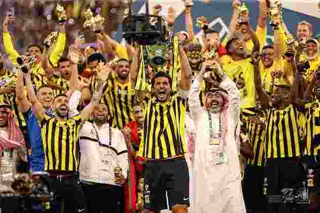 Al-Ittihad (Arábia Saudita) - Campeão do Campeonato Saudita na temporada 2022/2023 / Representante do país sede.