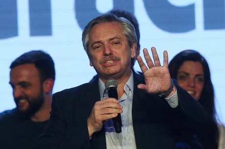 Fernández derrotou Macri nas primárias