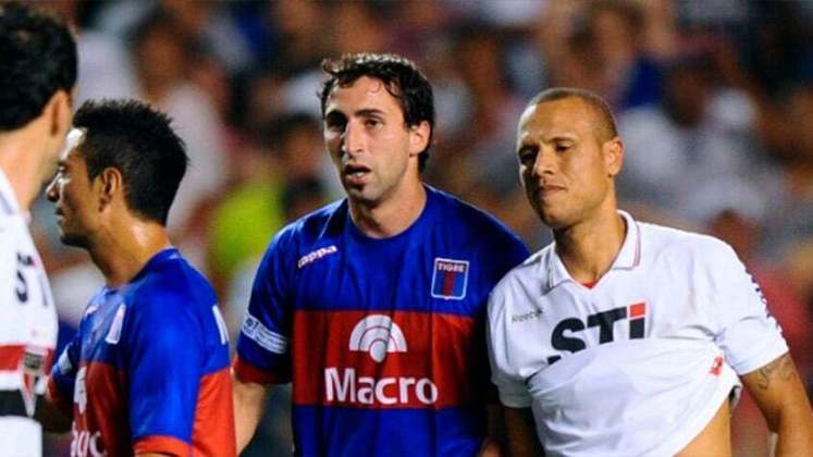 Alejandro Donatti (zagueiro do Tigre) - 36 anos atualmente - Foi o responsável pela confusão com Luis Fabiano no primeiro jogo da decisão, na Bombonera. Assim como o atacante são-paulino, o defensor foi expulso e ficou suspenso na partida de volta, no Morumbi. No momento atua no San Lorenzo.