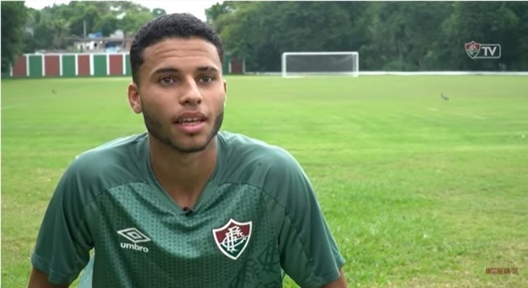 Aleksander tem contrato com o Flu até 2026