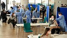 Alemanha oferece 3ª dose para todos em meio à alta de infecções
