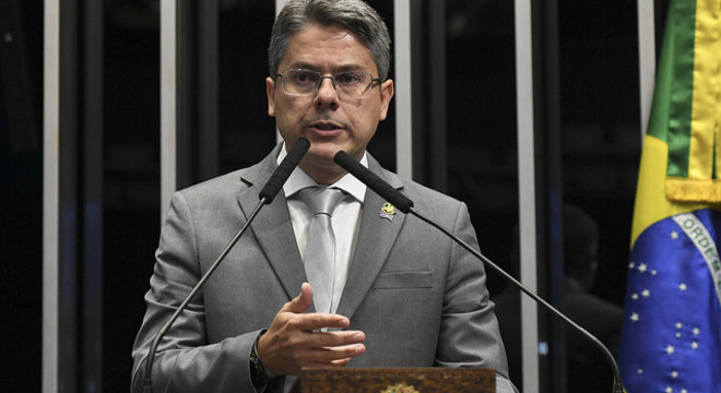 Alessandro Vieira insiste em investigar os atos da cúpula do Poder Judiciário