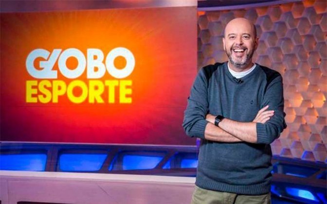 Alex Escobar (atualmente na Globo) - narrou jogos da Copa do Mundo do Brasil (2014), pelo Grupo Globo.