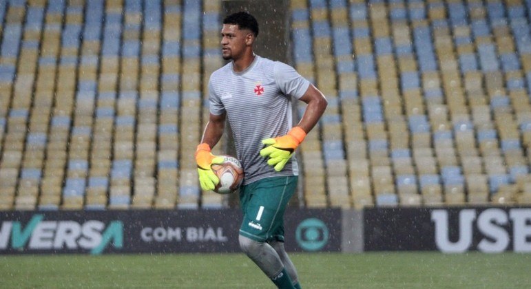 Alexander (Goleiro) - Vasco 2 x 1 Santos - São Januário - Copa do Brasil - 24 de abril de 2019.