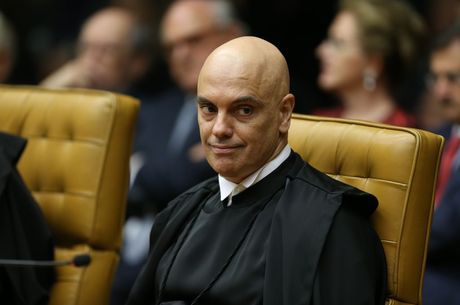 Alexandre de Moraes nega anulação de júri