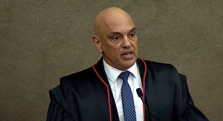 Alexandre de Moraes discursa pela primeira vez como presidente do TSE