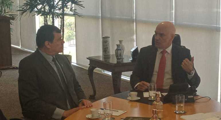 Alexandre de Moraes se reúne com ministro da Defesa, Paulo Sérgio Nogueira