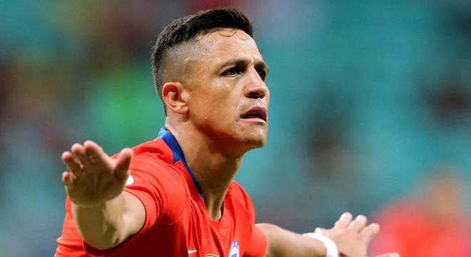 Alexis Sánchez já é o melhor marcador da história da Seleção do Chile