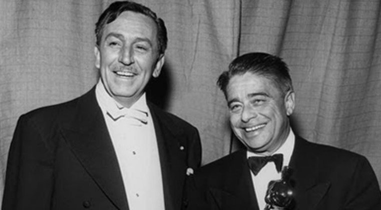  Alfred Newman(1900-1970) - Nascido em Connecticut, Alfred (na foto, à direita, ao lado de Walt Disney) integrou uma família de músicos (dois irmãos, dois filhos e um sobrinho). Compôs para cerca de 200 filmes e recebeu 45 indicações para o Oscar. Venceu nove vezes, a última delas pelo filme 