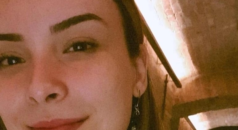 Alicia Dudy Müller é suspeita de desviar R$ 920 mil da comissão de formatura