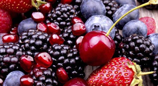 Alimentos para o cérebro - principais nutrientes para a saúde do órgão