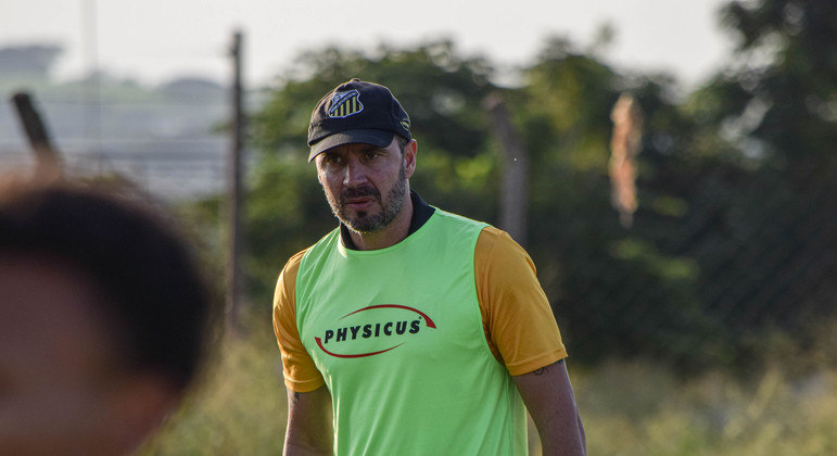 Novorizontino perde mais uma na Série B e demite técnico