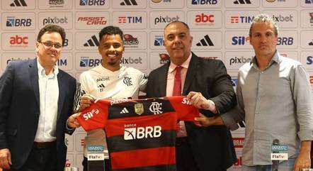 Allan apresentado oficialmente no Flamengo