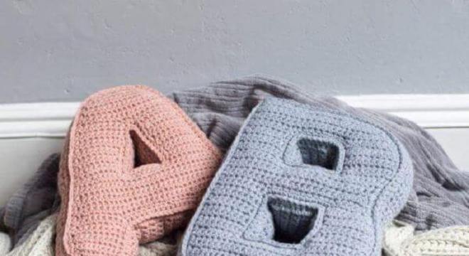 almofadas de crochê