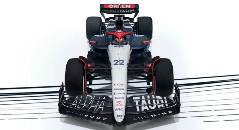 A escuderia trocou o branco pelo azul-marinho, mas manteve a cor neutra em detalhes do veículo. O time parceiro da Red Bull também conta com detalhes em vermelho