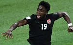 Alphonso Davies comemora o gol do Canadá que abriu o placar na partida contra a Croácia