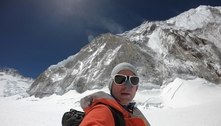 'Alpinistas incompetentes' elevaram mortes no Everest, diz montanhista