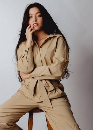 Amanda Iglesias em "Reis"