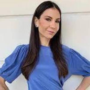 Amanda Klein de volta ao "Rede TV News"