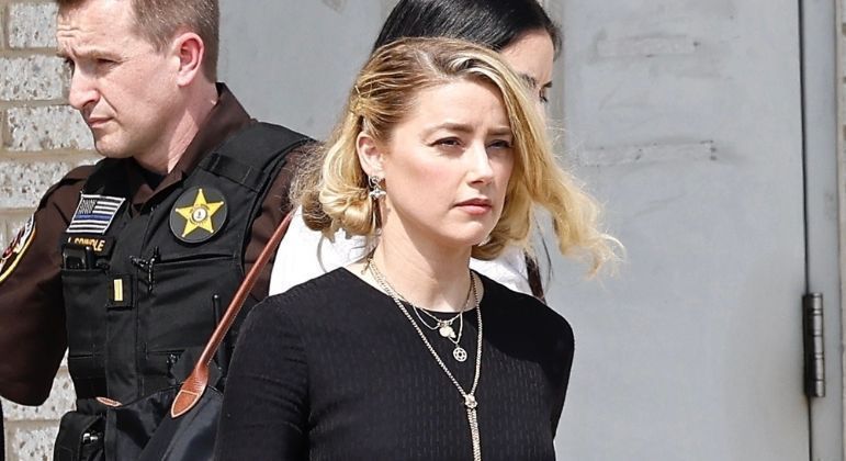 Amber Heard muda de advogados após apelar da decisão do júri