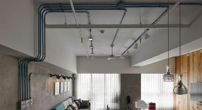 Ambiente compartilhado com Spot de trilho