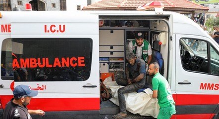 Pelo menos 32 ambulâncias foram destruídas na Faixa de Gaza desde o início da guerra