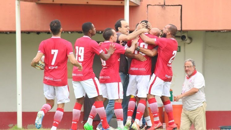 América-RJ: Heptacampeão carioca, o clube está na Série A2 do Campeonato Carioca e sem divisão no âmbito nacional.