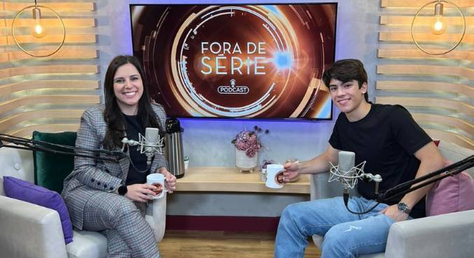 Ana Carolina Cury entrevista o ator Henrique Camargo 