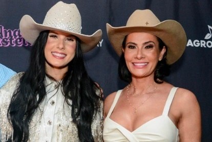 Talento de família: mãe de Ana Castela impressiona com vozeirão e faz sucesso na web