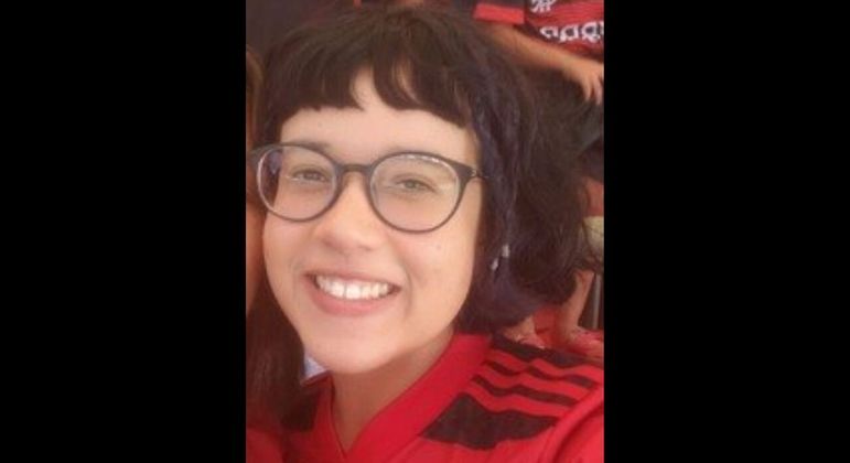 Ana Beatriz, de 19 anos, filha de Marcos Antônio