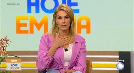 Ana Hickmann se pronuncia durante o 'Hoje em Dia'