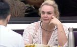 Primeiro sushi é difícil de esquecer Ana Paula falou sobre uma experiência gastronômica que teve em sua época de paquita, ao lado da Rainha dos Baixinhos, quando provou pela primeira vez a iguaria japonesa