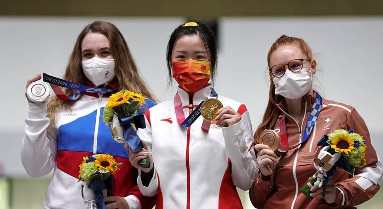 Anastasiia Galashina, Yang Qian, Nina Christen, tiro esportivo, Olimpíada, Tóquio 2020, pódio