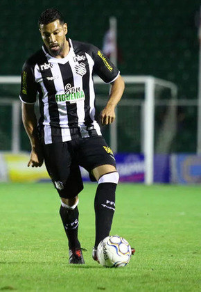  André jogou ainda pelo Botafogo de Ribeirão Preto, Wil 1900, da Suíça, e Boluspor, da Turquia, antes de voltar ao Figueirense, onde se aposentou em 2018. 
