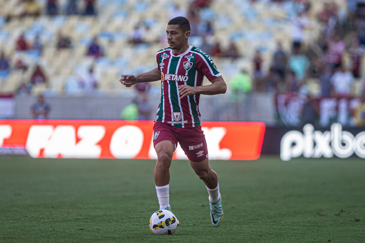 André prevê o 'jogo mais difícil da temporada' para Fluminense e pede fim  da violência no futebol
