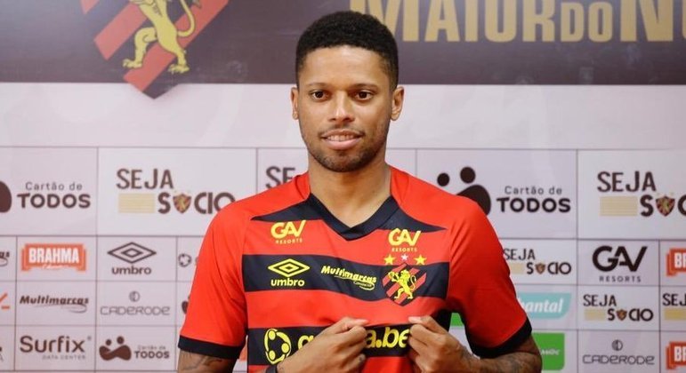 Atacante André está sem clube desde que deixou o Sport, em outubro do ano passado