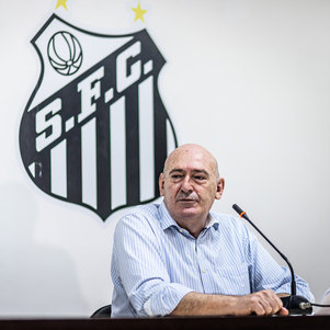 Rueda é presidente do Santos desde 2021
