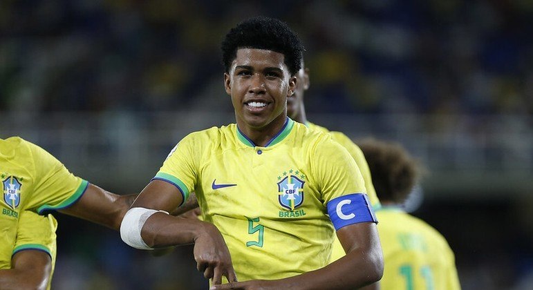 Andrey foi capitão da Seleção Brasileira campeão sul-americana sub-20. Escolheu o Palmeiras e não o Vasco