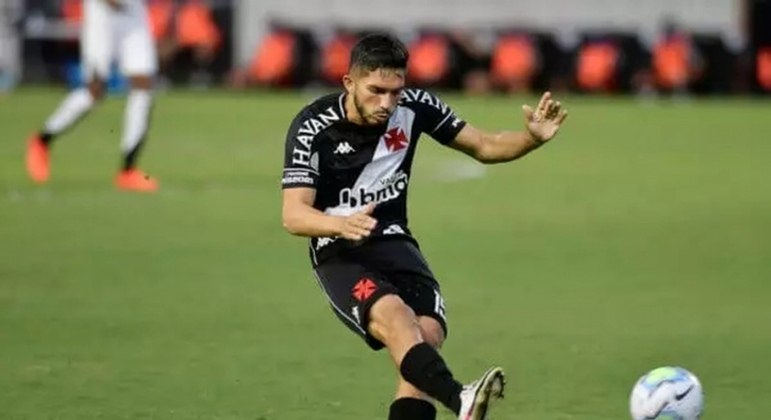 Andrey (Volante) - Vasco 2 x 1 Remo - São Januário - Copa do Brasil - 27 de abril de 2016.