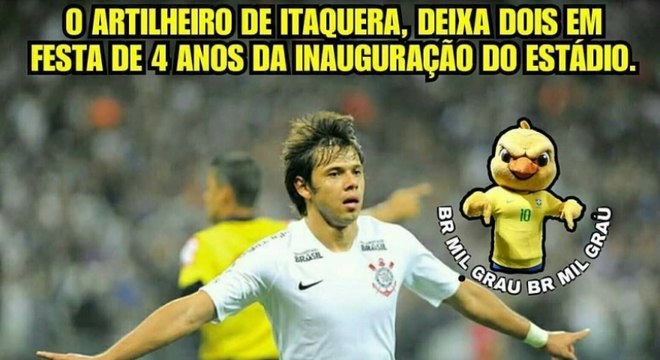 Ángel Romero ganha memes após marcar dois gols sobre o Vitória