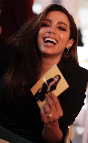 Anitta tem 25 anos 