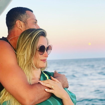 O an�ncio da separa��o aconteceu em 21 de maio de 2023. Segundo a atriz, a decis�o foi tomada em comum acordo entre o casal