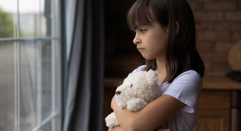 Ansiedade em crianças e adolescentes: veja como identificar e ajudar seu filho! - Vimarsana News
